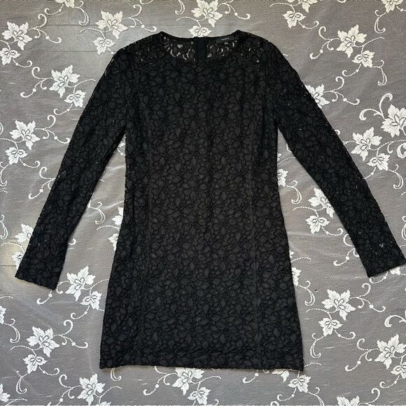 Aritzia Talula Long Sleeve Black Lace dress Sz 2 - Picture 5 of 13